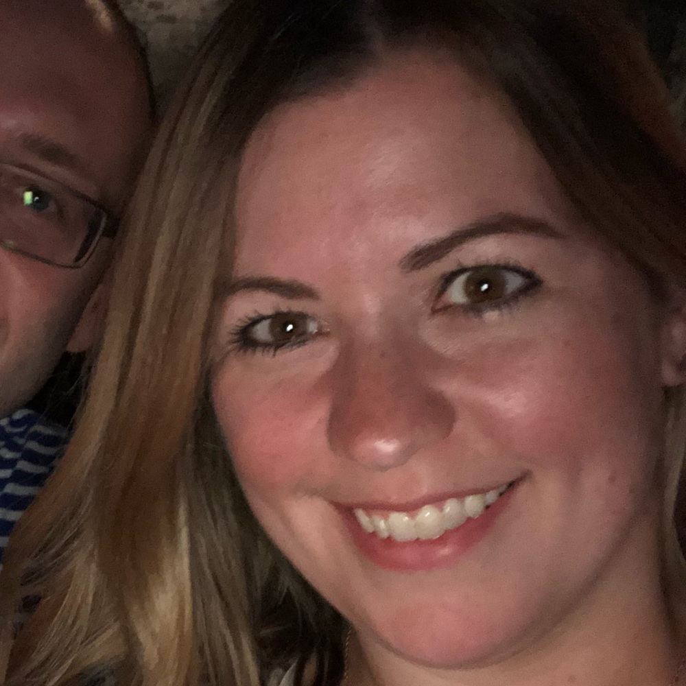 Meet your Posher, Jenine